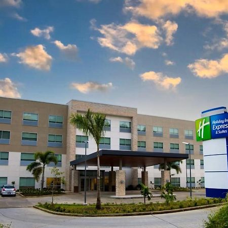 Holiday Inn Express & Suites Diamond By Ihg Stubbs Buitenkant foto