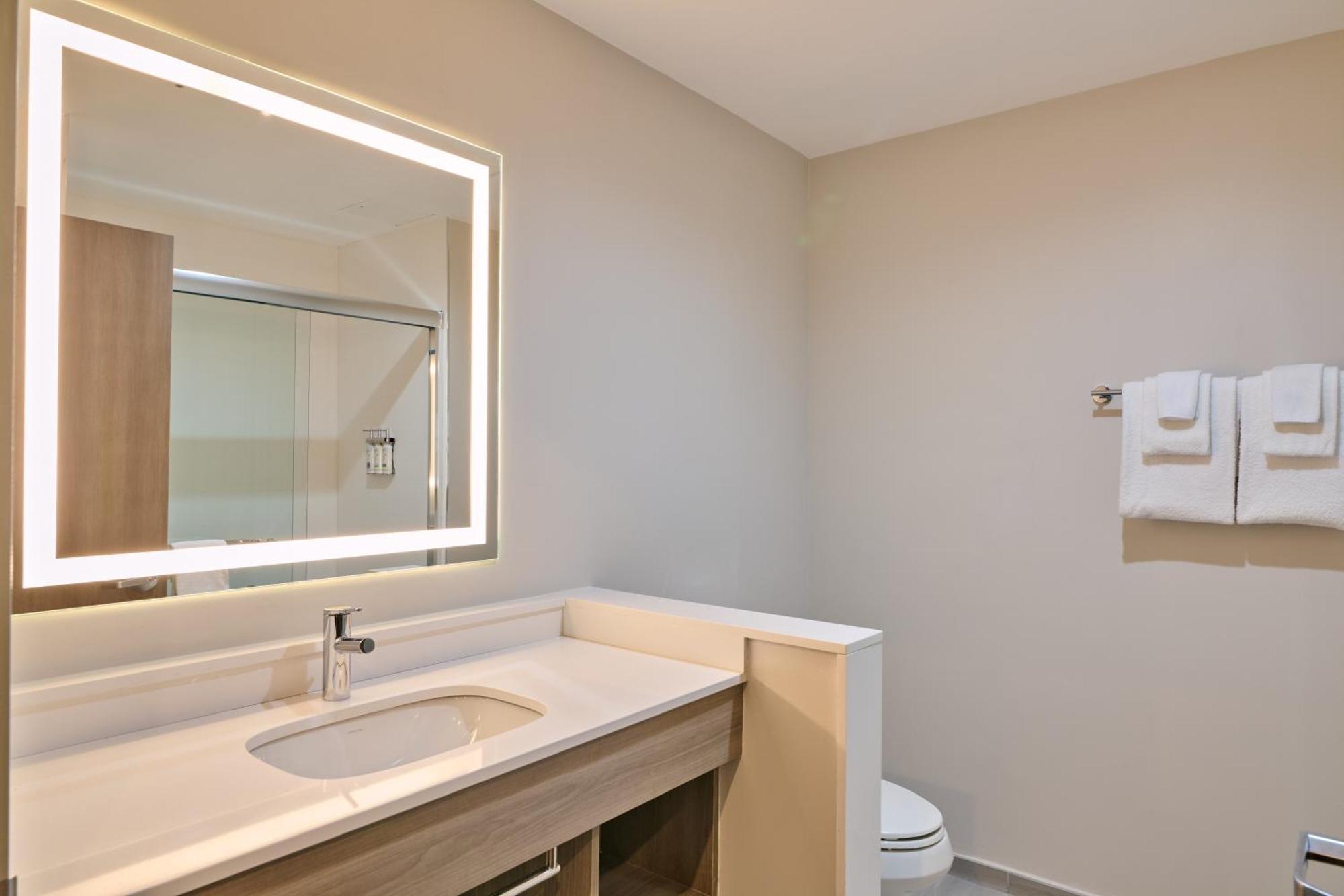 Holiday Inn Express & Suites Diamond By Ihg Stubbs Buitenkant foto